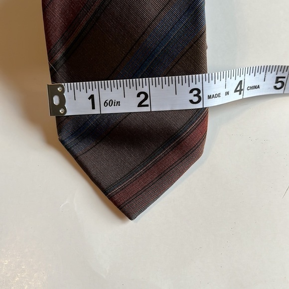 Saint Honore Paris Striped Tie ✝️ - Picture 8 of 15